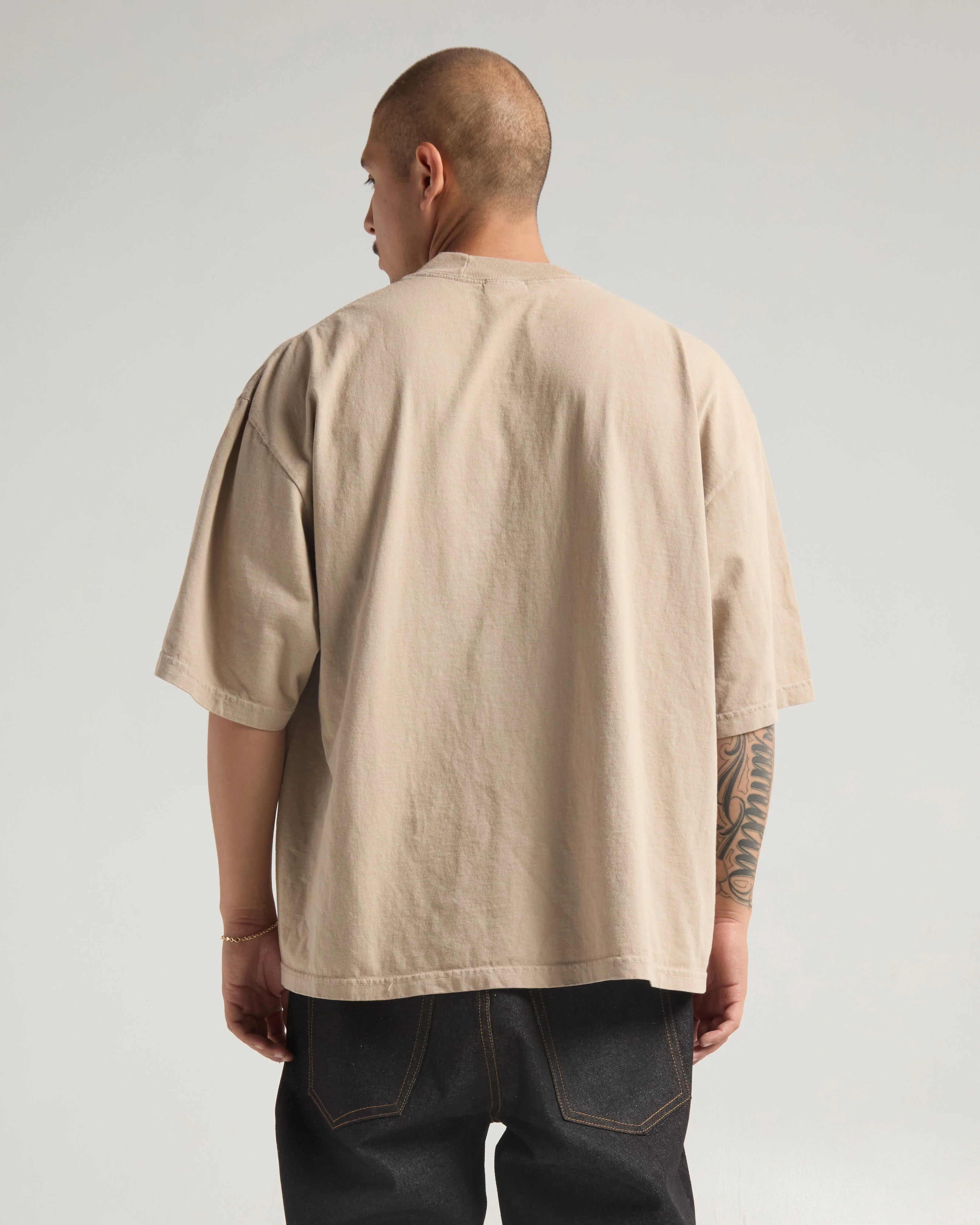 7.5oz Max Heavyweight Garment Dye Drop Shoulder - Image 10
