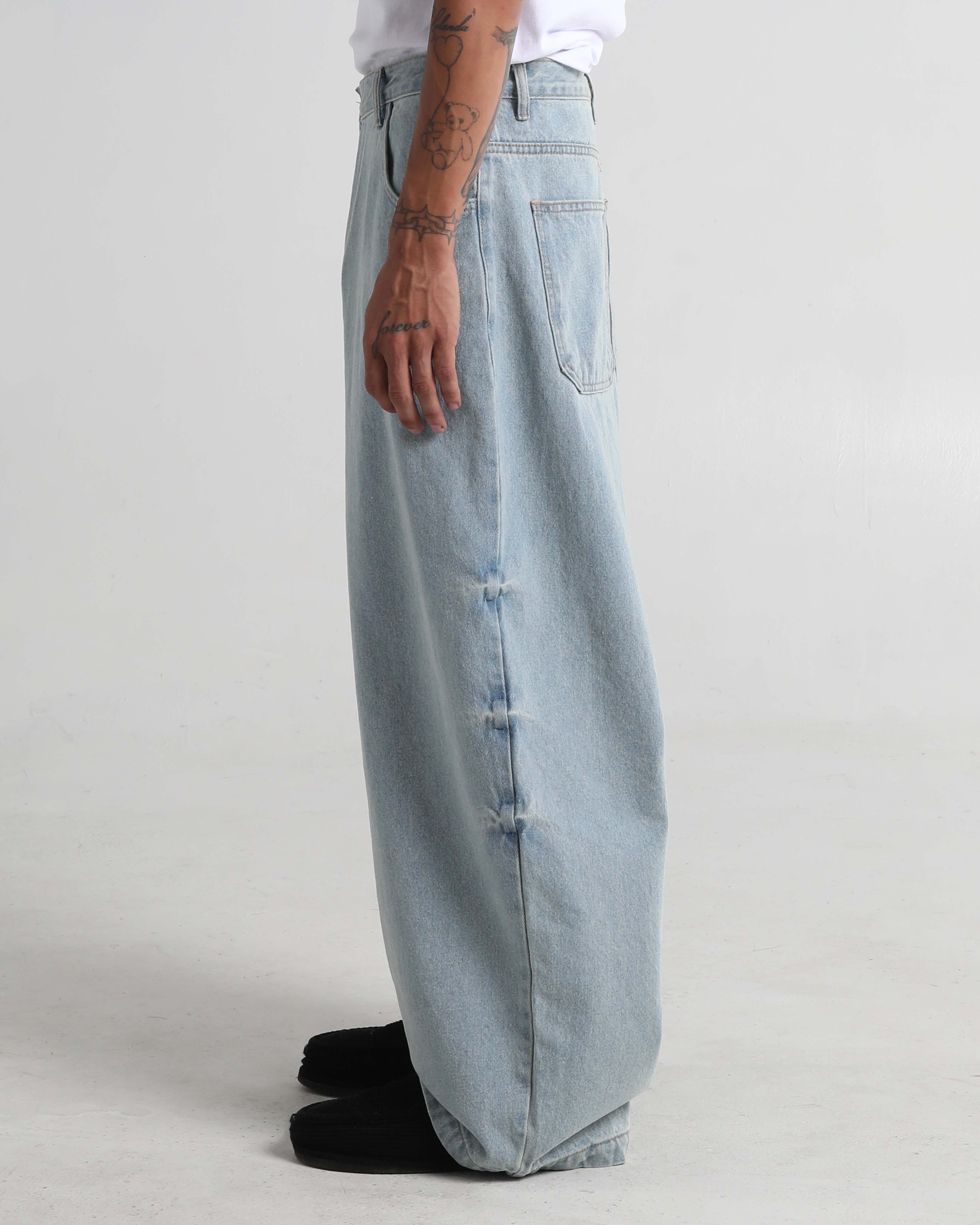 Balloon Denim - Image 20