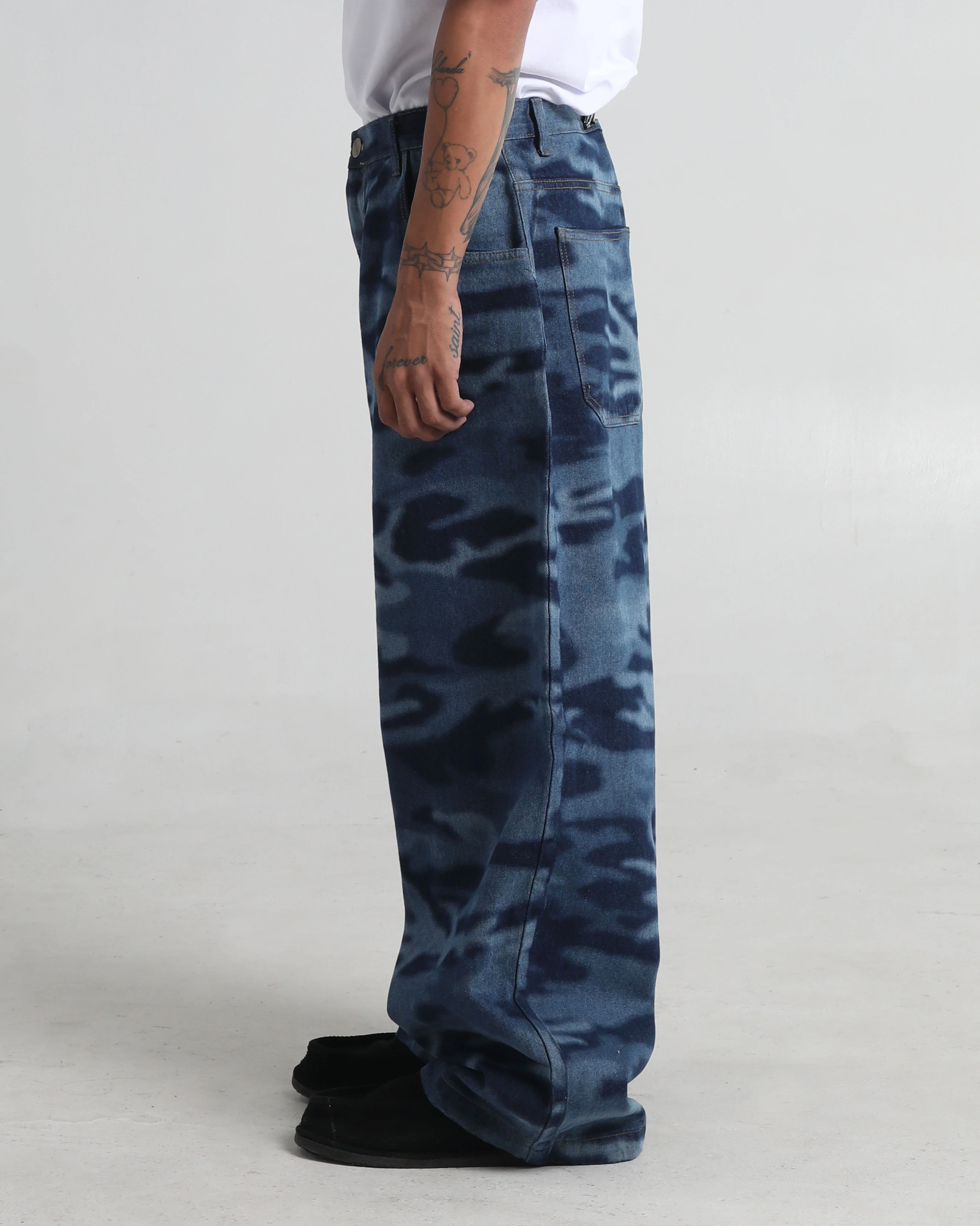 Balloon Denim - Image 24