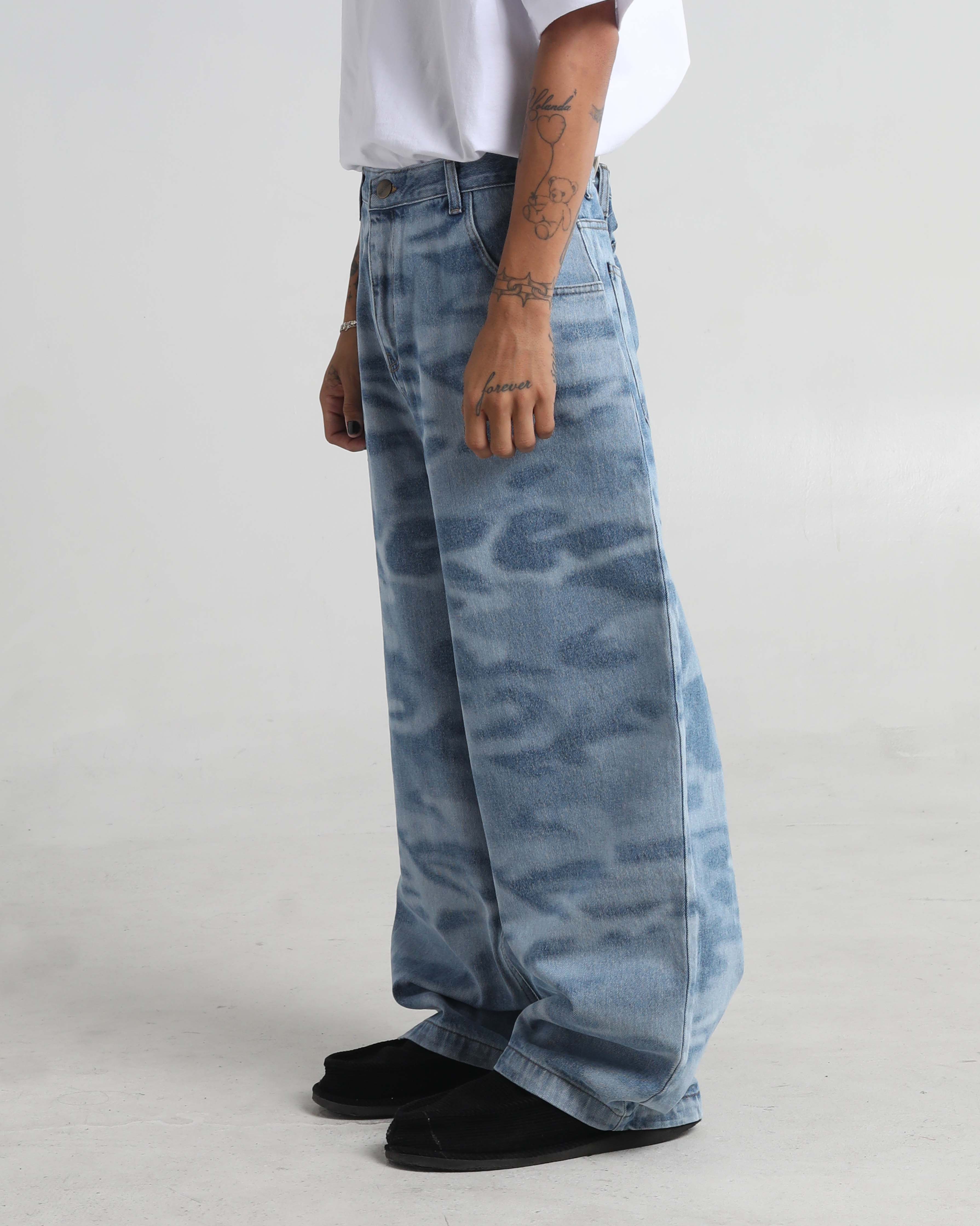 Balloon Denim - Image 29