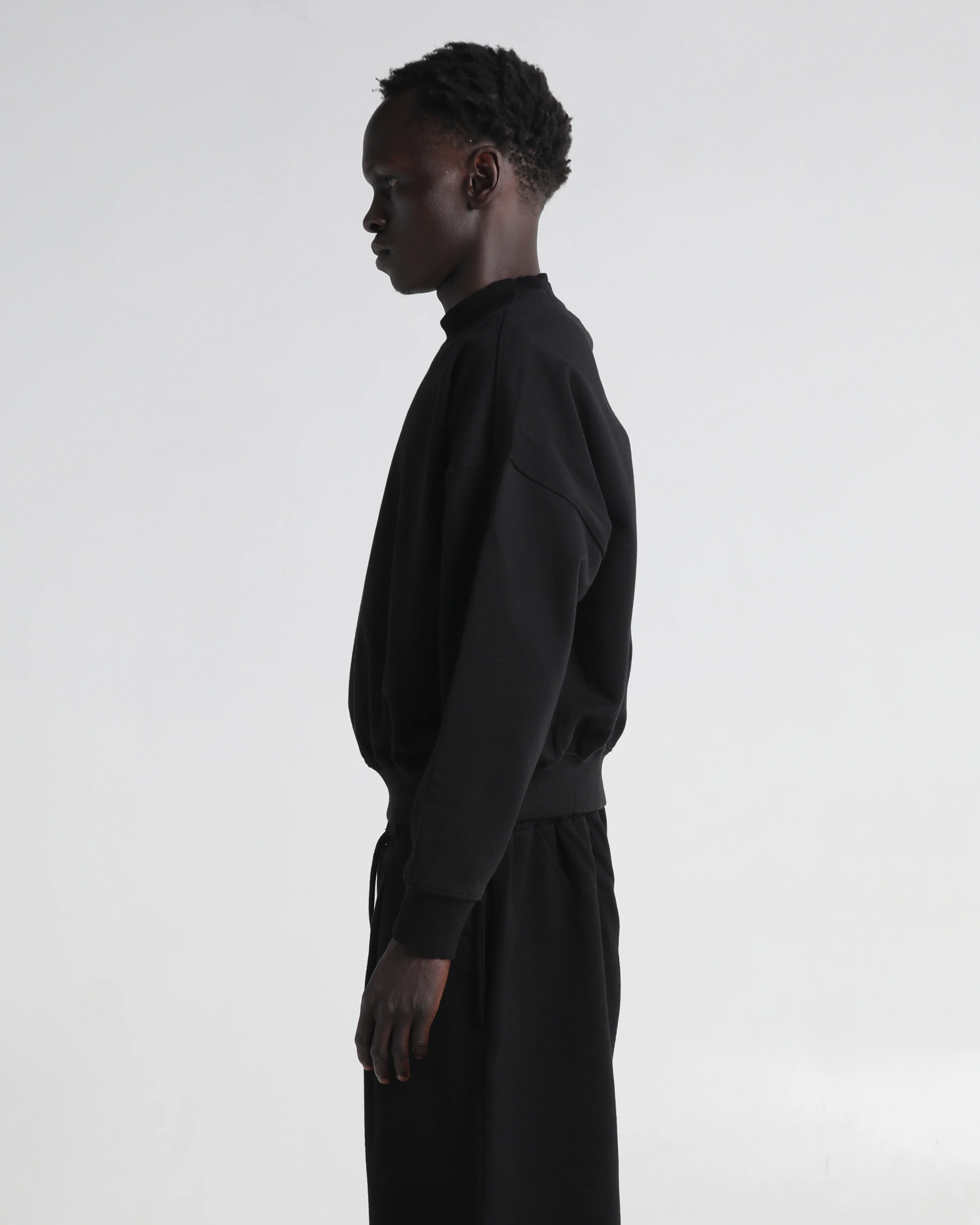 Cropped Crewneck - Image 4