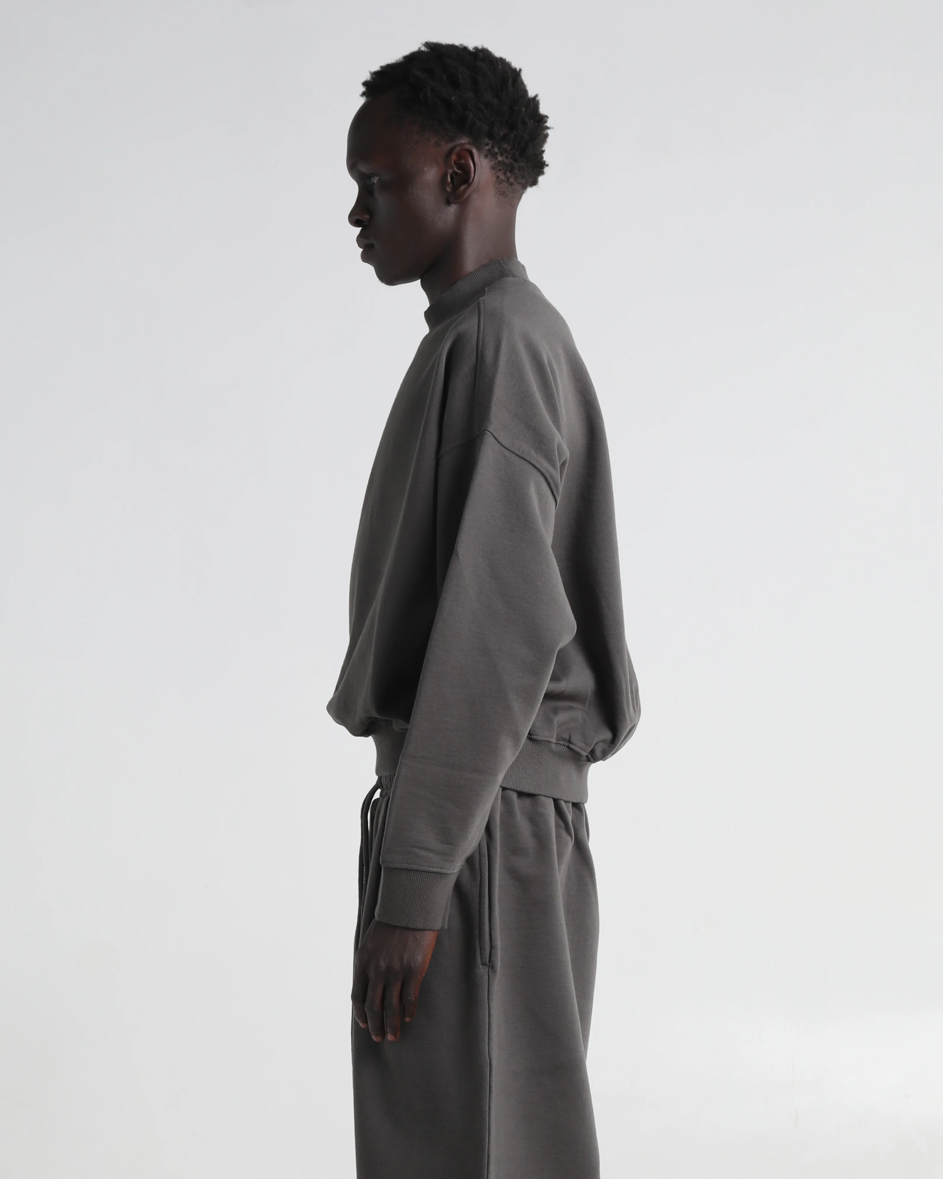 Cropped Crewneck - Image 8